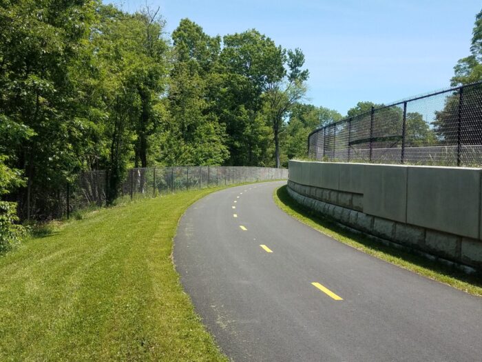 AMESBURY-SALISBURY - Shared Use Paths