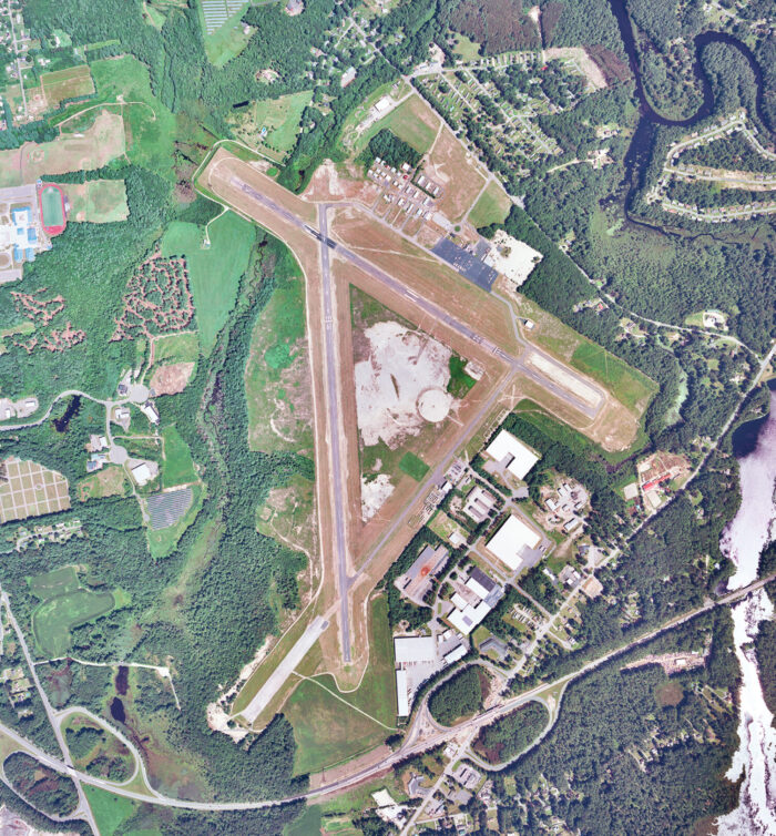 ORANGE AIRPORT - Runway-19